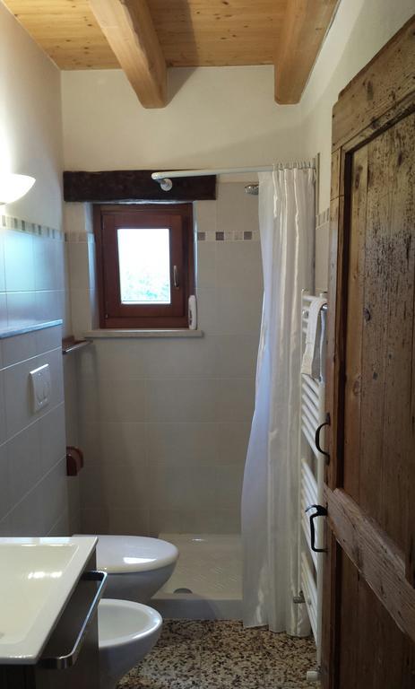 Agriturismo Casteldardo Guest House Trichiana Ruang foto